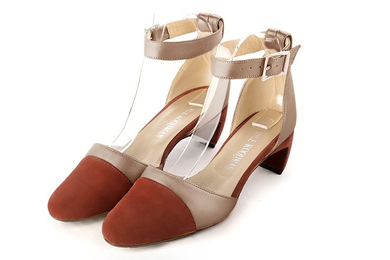 Terracotta orange and tan beige women's open side shoes, with a strap around the ankle. Round toe. Low comma heels. Front view - Florence KOOIJMAN
